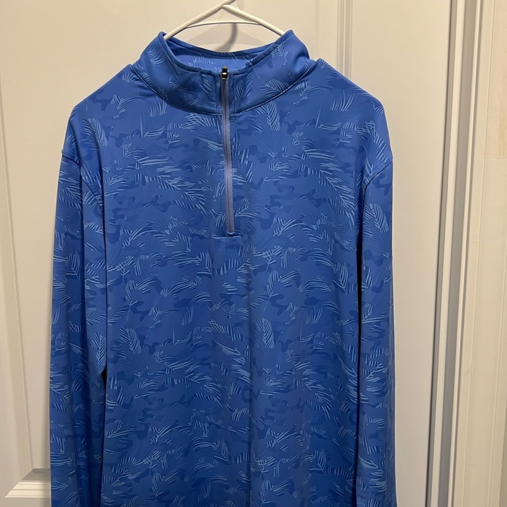 Peter Millar men’s quarter zip size medium